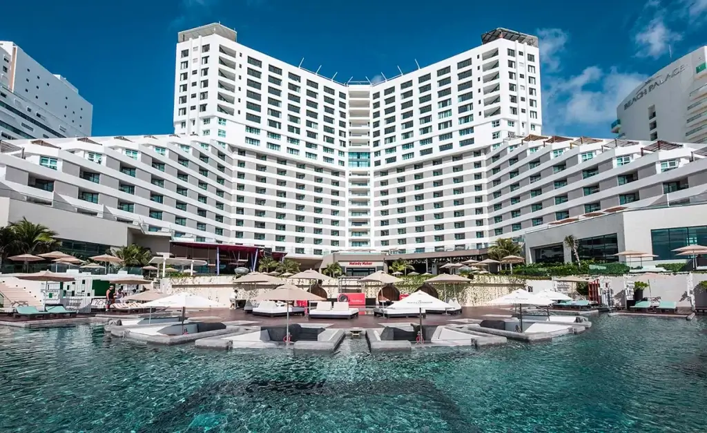 De paraíso a ruina: El abandono del Melody Maker