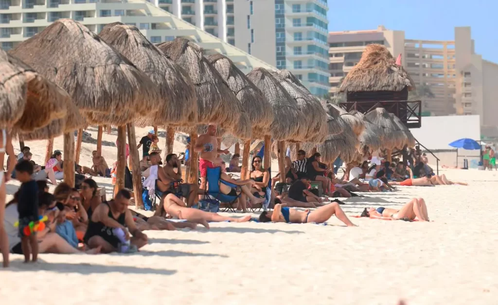 Cancún anticipa ocupación hotelera superior al 81 % en diciembre