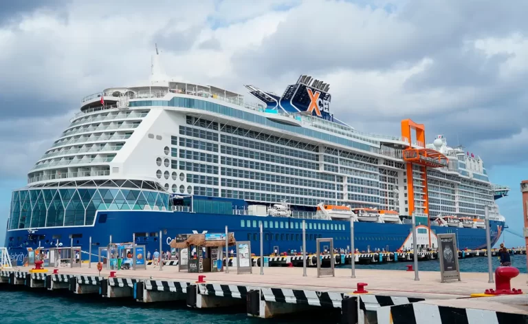 Cozumel recibe al Celebrity Xcel, el crucero más moderno del mundo